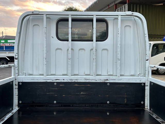 三菱ふそうキャンター平ボディ小型（2t・3t）[写真10]