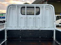 三菱ふそうキャンター平ボディ小型（2t・3t）[写真10]