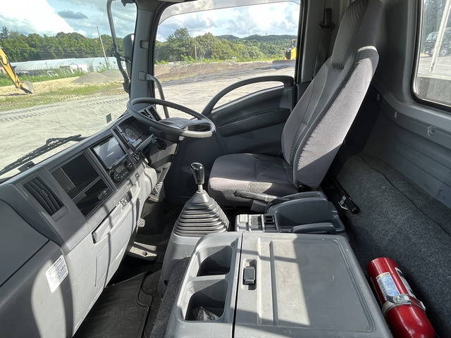 いすゞフォワードアルミブロック中型（4t）[写真31]