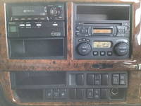 いすゞギガアルミウイング大型（10t）[写真35]