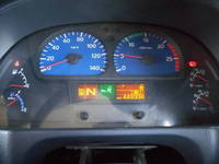 UDトラックスクオンアルミブロック大型（10t）[写真15]