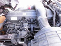 UDトラックスクオンアルミブロック大型（10t）[写真18]