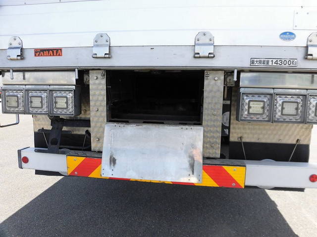 UDトラックスクオンアルミブロック大型（10t）[写真26]