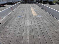 UDトラックスクオンアルミブロック大型（10t）[写真05]