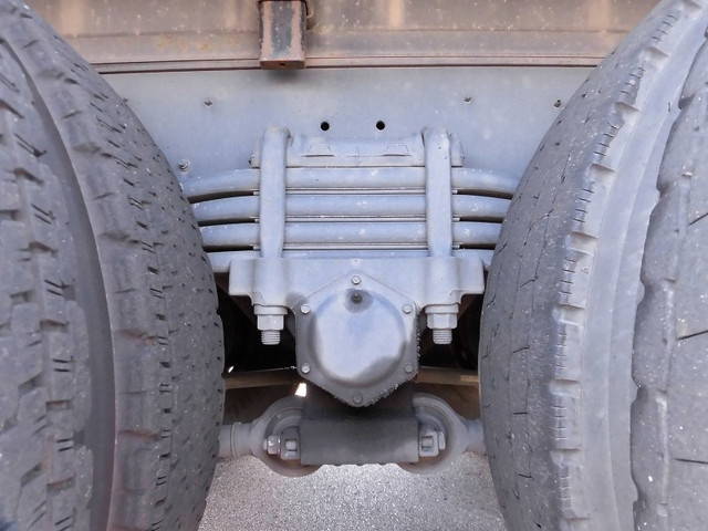 UDトラックスクオンアルミブロック大型（10t）[写真08]