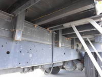 UDトラックスクオンアルミブロック大型（10t）[写真09]