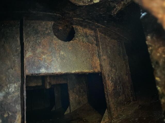 いすゞエルフバキュームカー小型（2t・3t）[写真14]