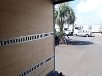 いすゞエルフアルミバン小型（2t・3t）[写真14]