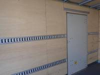 いすゞエルフアルミバン小型（2t・3t）[写真18]