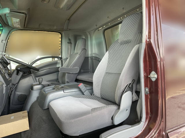 いすゞフォワードアルミウイング中型（4t）[写真29]