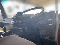 いすゞフォワードアルミウイング中型（4t）[写真31]