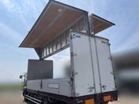 いすゞフォワードアルミウイング中型（4t）[写真06]