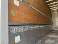 いすゞフォワードアルミウイング中型（4t）[写真09]