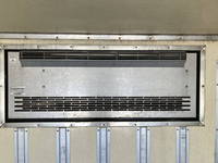 いすゞエルフ冷凍車（冷蔵車）小型（2t・3t）[写真16]