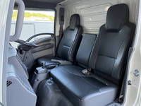 いすゞエルフ冷凍車（冷蔵車）小型（2t・3t）[写真26]