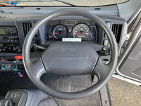 いすゞエルフ冷凍車（冷蔵車）小型（2t・3t）[写真31]