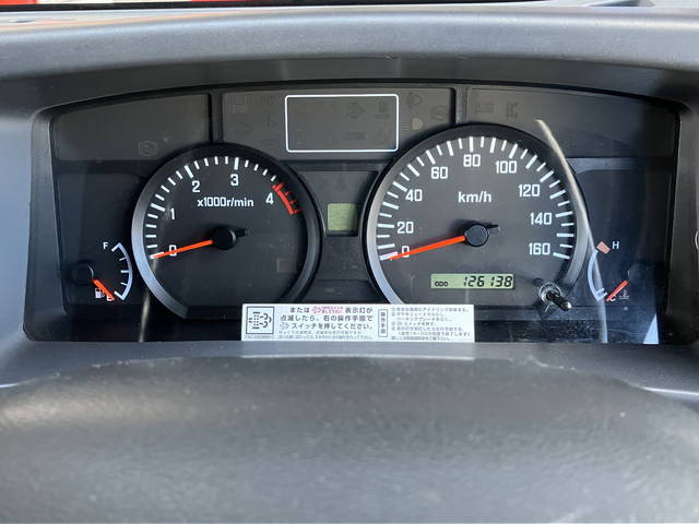 いすゞエルフ冷凍車（冷蔵車）小型（2t・3t）[写真32]