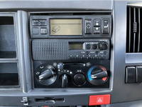 いすゞエルフ冷凍車（冷蔵車）小型（2t・3t）[写真35]