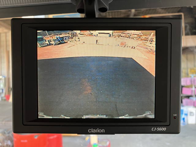 いすゞエルフ冷凍車（冷蔵車）小型（2t・3t）[写真37]