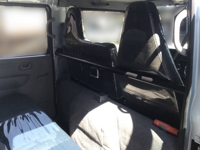 三菱ふそうキャンターダブルキャブ（Wキャブ）小型（2t・3t）[写真22]
