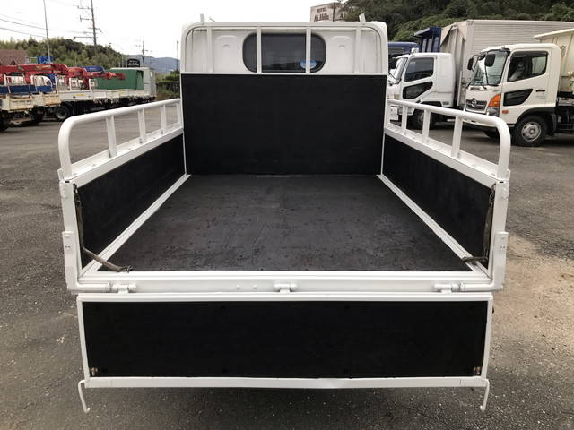 日産アトラスダブルキャブ（Wキャブ）小型（2t・3t）[写真11]