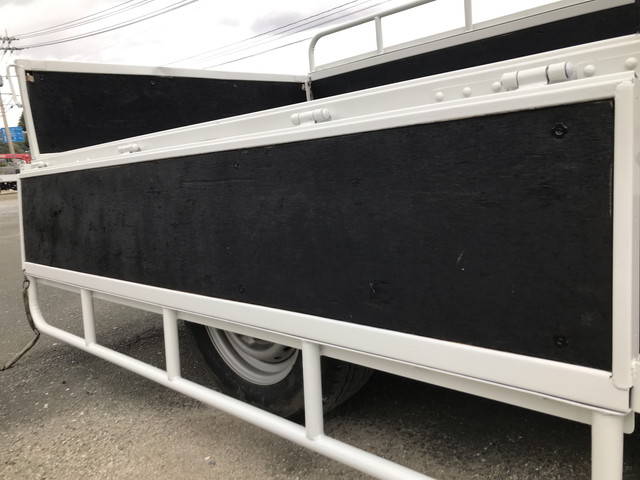 日産アトラスダブルキャブ（Wキャブ）小型（2t・3t）[写真14]