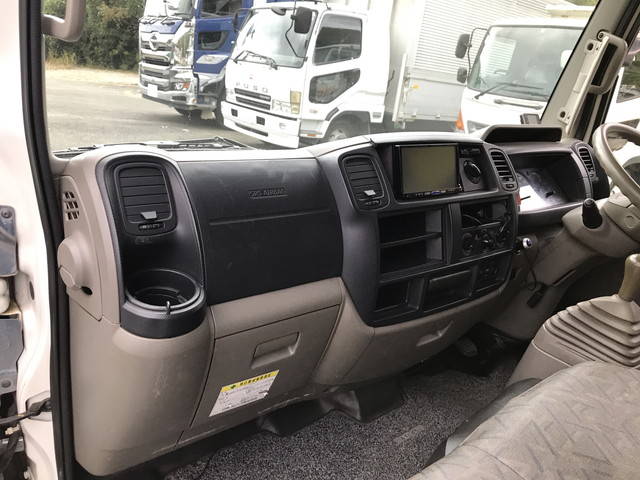 日産アトラスダブルキャブ（Wキャブ）小型（2t・3t）[写真30]