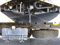 いすゞフォワードセーフティローダー中型（4t）[写真18]