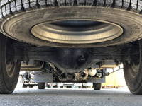 いすゞフォワードセーフティローダー中型（4t）[写真23]