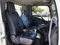 いすゞフォワードセーフティローダー中型（4t）[写真28]