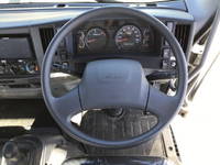 いすゞフォワードセーフティローダー中型（4t）[写真32]