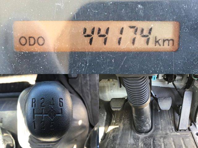 いすゞフォワードセーフティローダー中型（4t）[写真33]