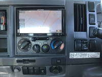 いすゞフォワードセーフティローダー中型（4t）[写真34]