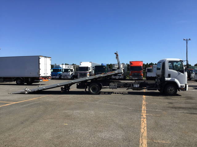 いすゞフォワードセーフティローダー中型（4t）[写真05]