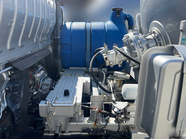 日野デュトロミキサー車（コンクリートミキサー）小型（2t・3t）[写真15]