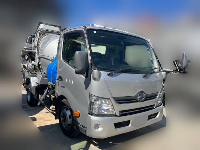 日野デュトロミキサー車（コンクリートミキサー）小型（2t・3t）[写真03]