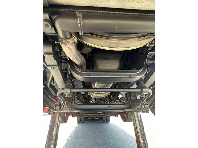 いすゞギガセルフローダー大型（10t）[写真28]