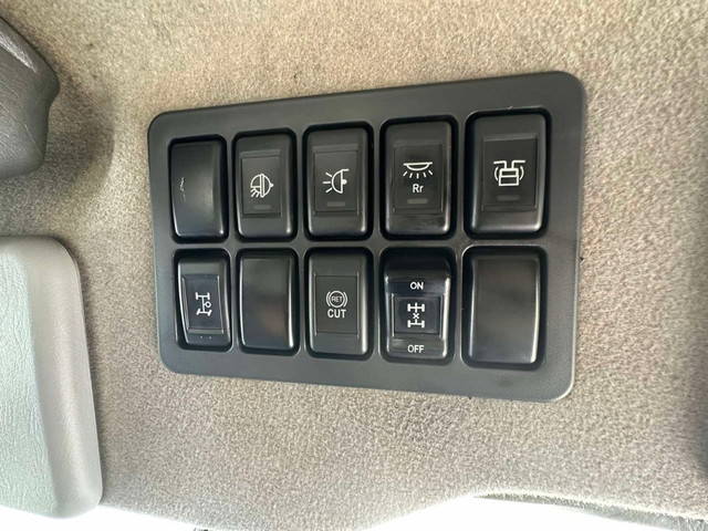 いすゞギガセルフローダー大型（10t）[写真35]