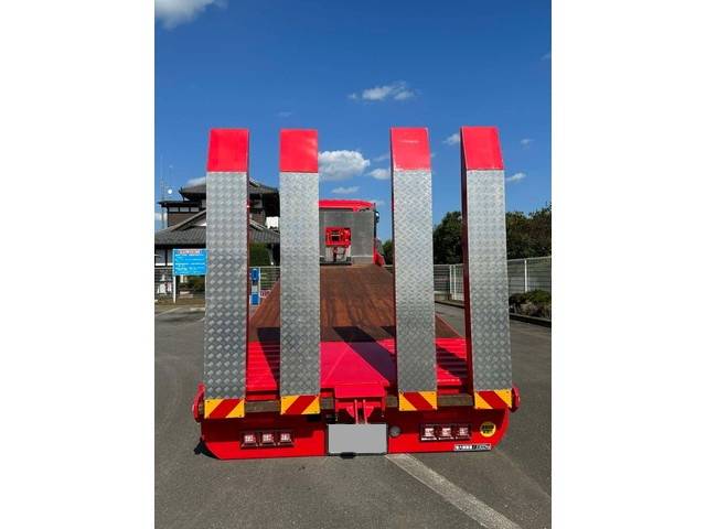 いすゞギガセルフローダー大型（10t）[写真08]