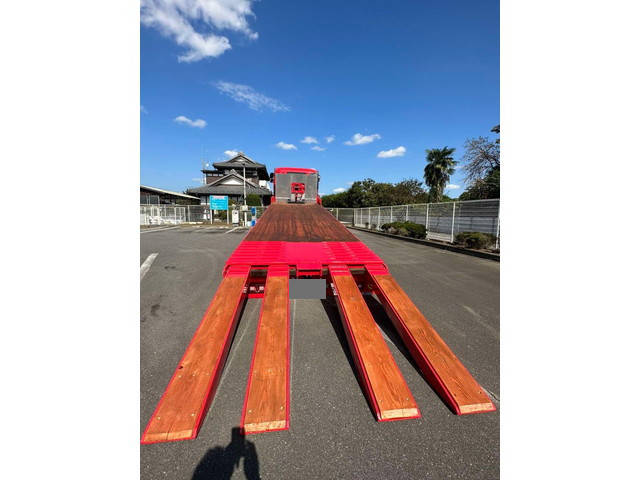 いすゞギガセルフローダー大型（10t）[写真09]