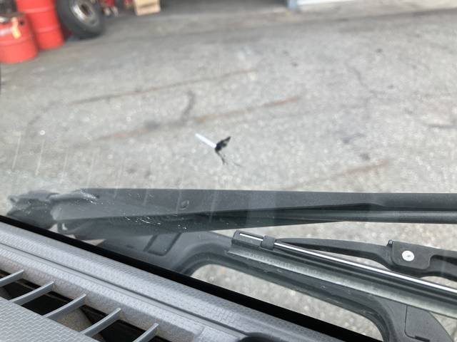 いすゞフォワードダンプ中型（4t）[写真39]