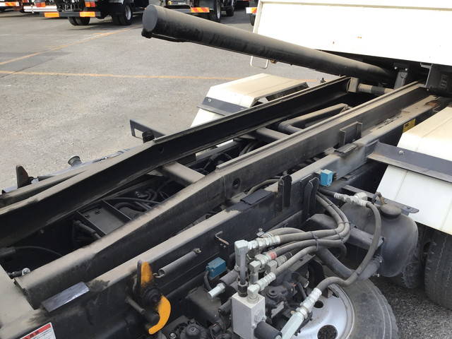 日野デュトロローダーダンプ小型（2t・3t）[写真20]