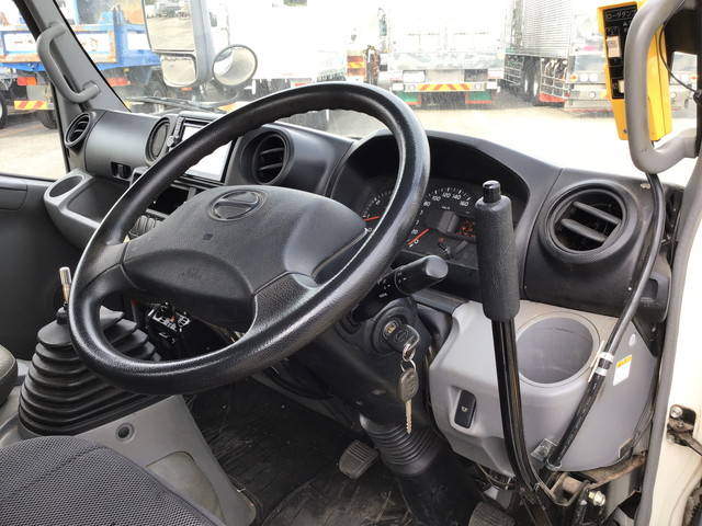 日野デュトロローダーダンプ小型（2t・3t）[写真35]