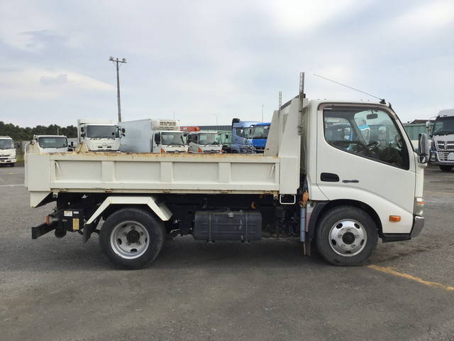 日野デュトロローダーダンプ小型（2t・3t）[写真07]