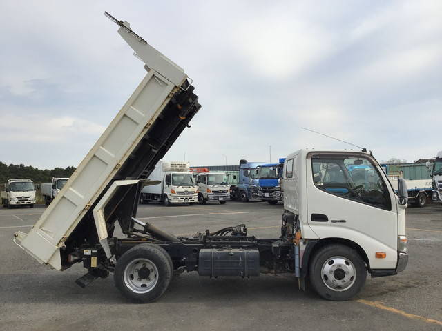 日野デュトロローダーダンプ小型（2t・3t）[写真08]