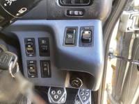 日野レンジャーダンプ増トン（6t・8t）[写真33]