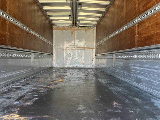 日野レンジャーアルミウイング中型（4t）[写真12]