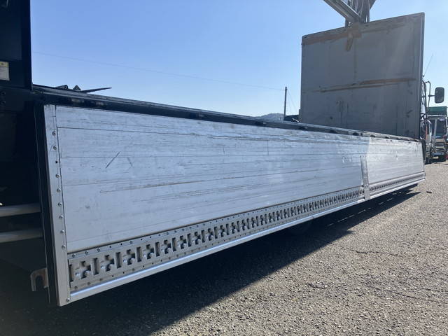 日野レンジャーアルミウイング中型（4t）[写真15]