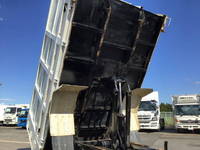 UDトラックスコンドル深ダンプ（土砂禁ダンプ）中型（4t）[写真20]