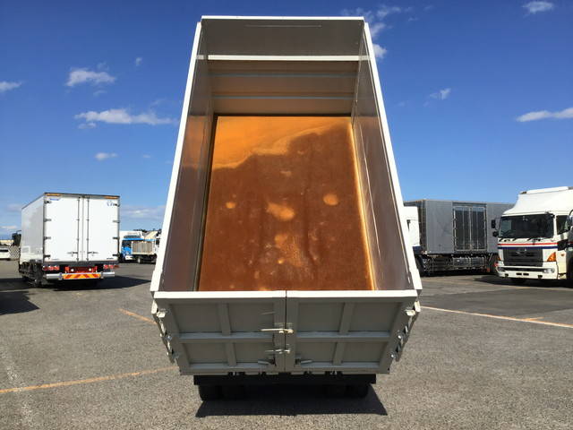 いすゞエルフ深ダンプ（土砂禁ダンプ）小型（2t・3t）[写真12]